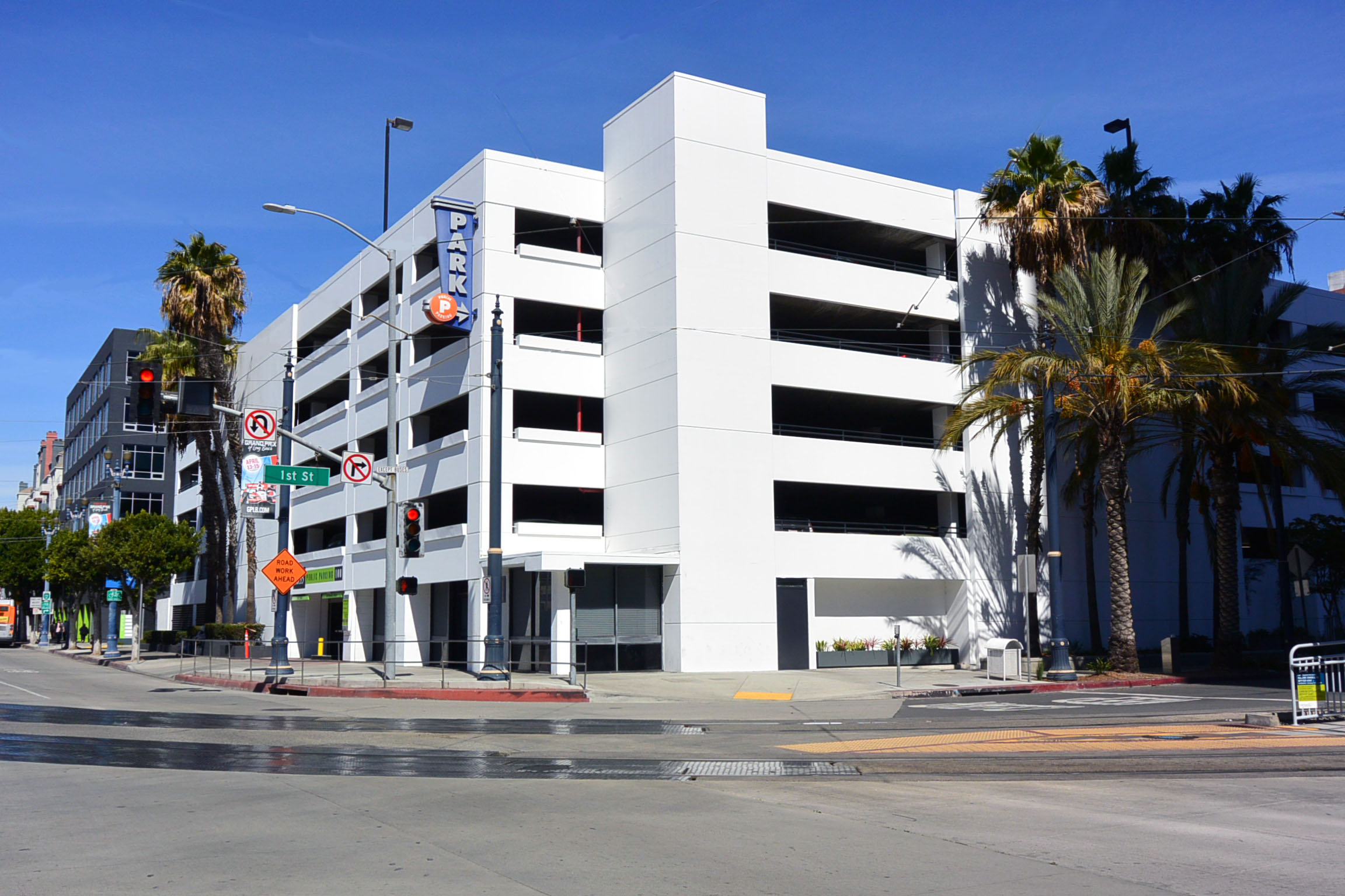 Experience the Vibrancy of 100 W Broadway, Long Beach, CA 90802